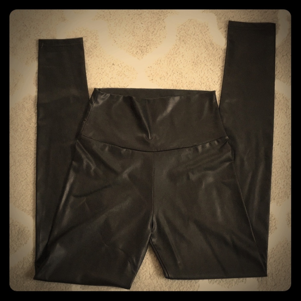 High waisted faux leather leggings